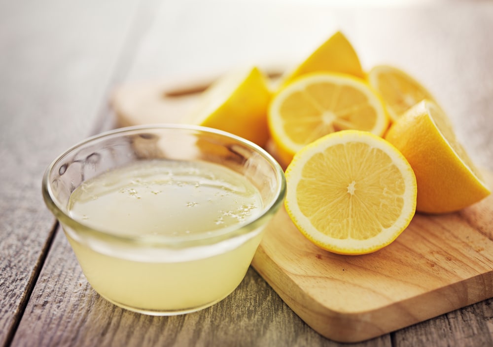 How to Juice a Lemon Without a Juicer