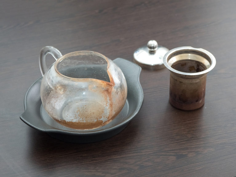 How to Clean a Teapot A Short Tutorial Home Prime