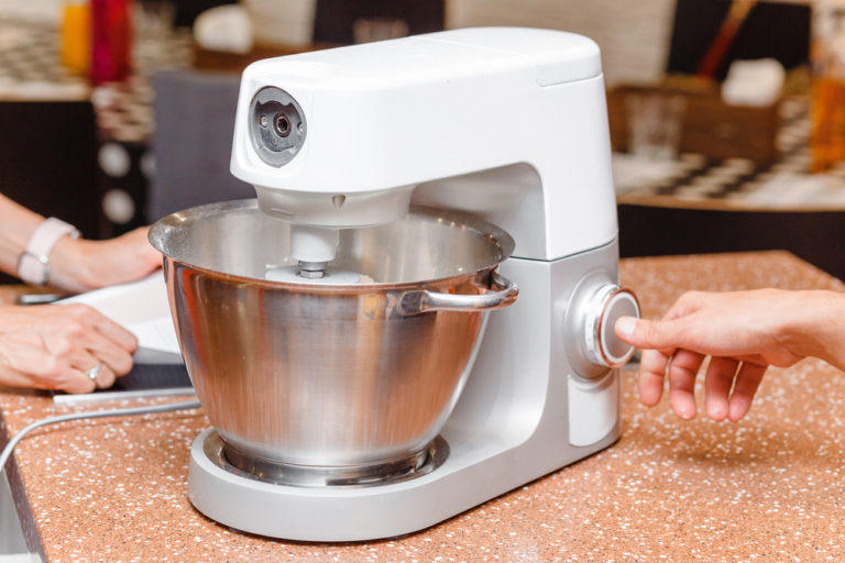 Tips On How To Use a Stand Mixer As Efficiently as Possible Home Prime