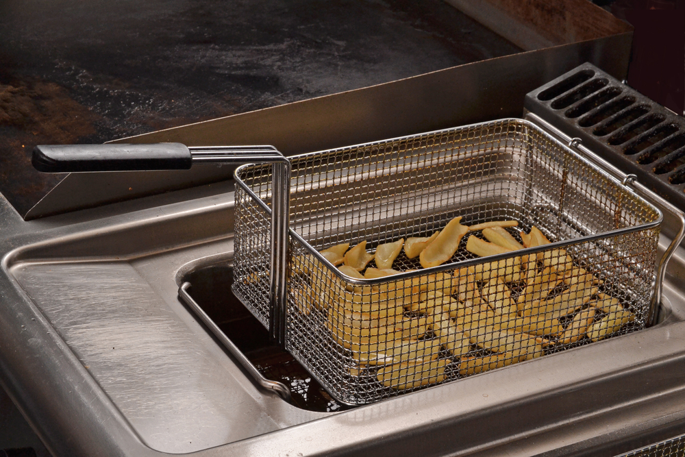 how to clean a deep fat fryer